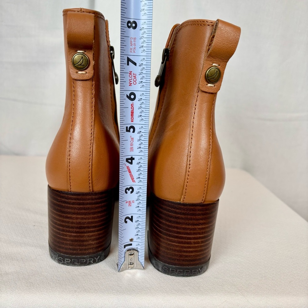 Sperry Seaport NWOT SZ 9.5 Heel Water‎ Resistant Lt Brown Leather Boot - Picture 3 of 8